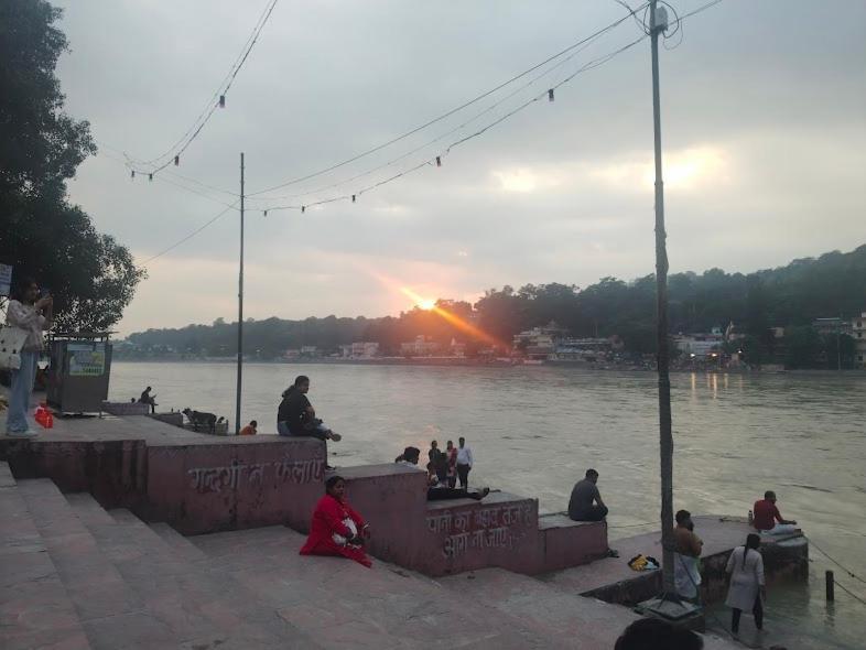 Yes Retreat Rishikesh Hotel Exterior foto